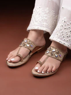 Aberto Torresi Toe-Ring Sandals – Glamorous Party Wear With Crystal Detailing -Alberto Torresi Sale Store 1005 GOLD 8